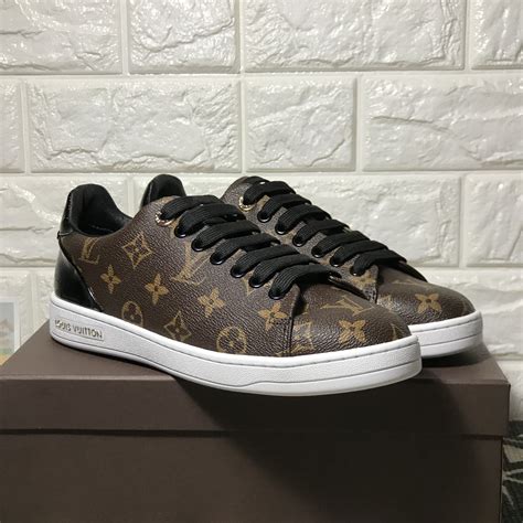 louis vuitton zapatilla mujer|louis vuitton ladies sneakers price.